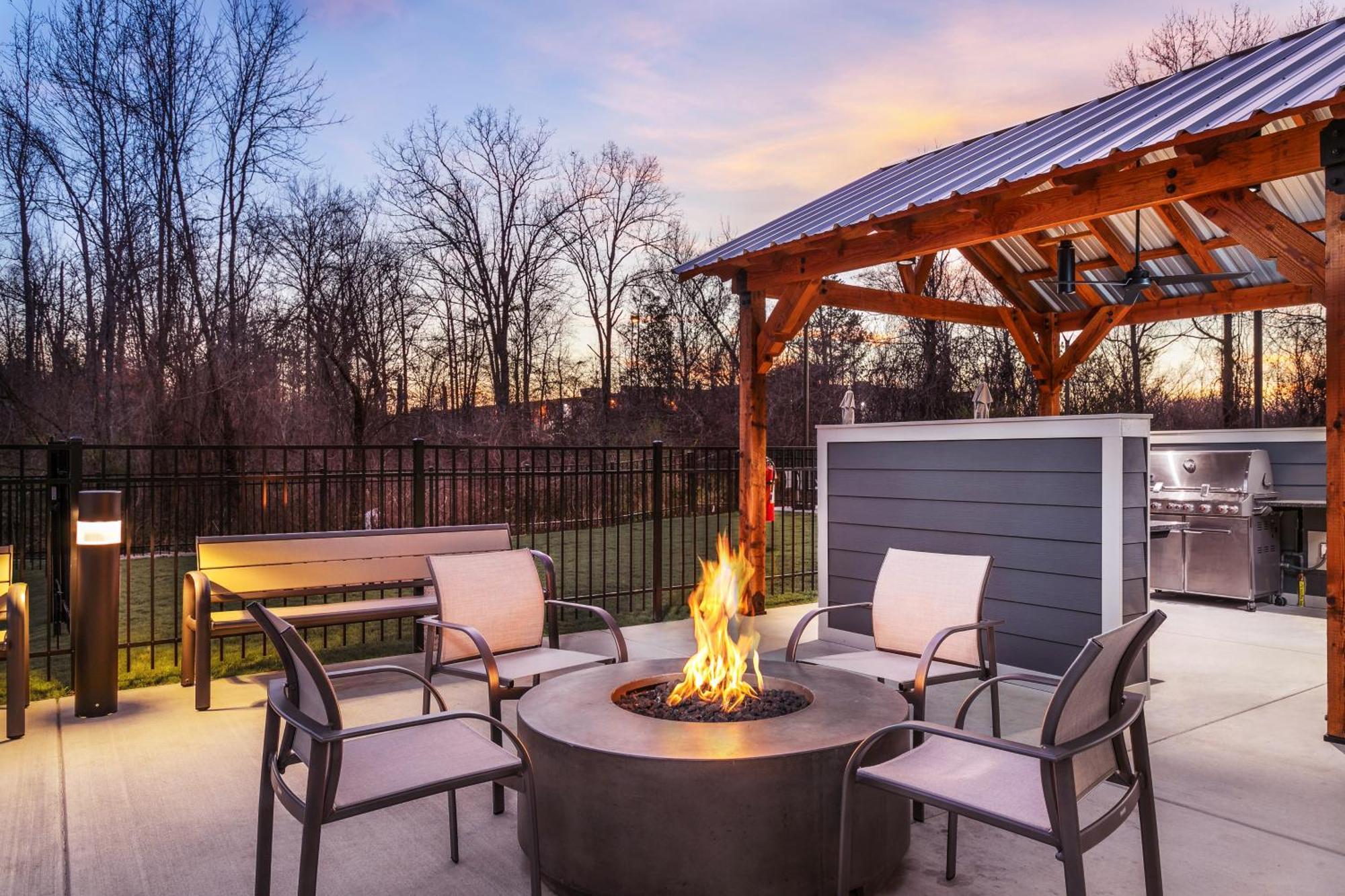 Candlewood Suites Chattanooga Hamilton Place By Ihg Kültér fotó